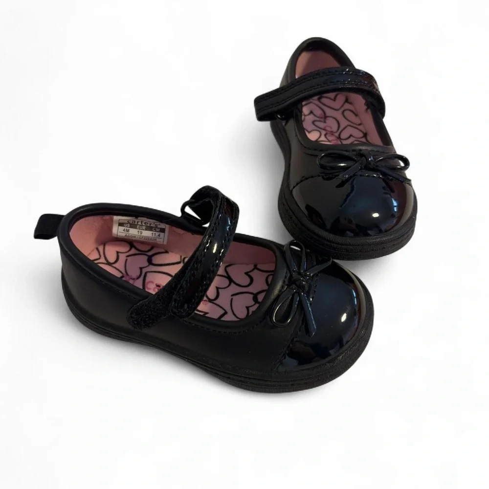 Carter's Aggie Toddler Girls' Mary Jane Black patent Flats 4m
